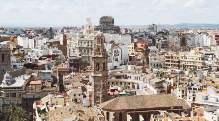 Check Out Amazing Art on the Streets of Valencia