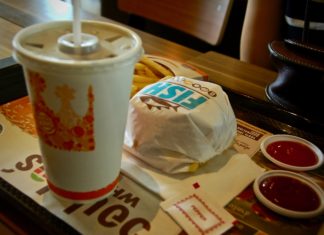 Popular Fast Food Chains With Vegan Burgers on Their Menu