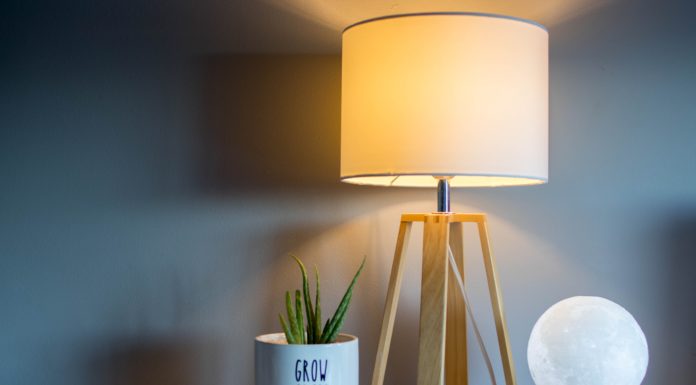 Wooden Lamps are a Must-Have Home Item