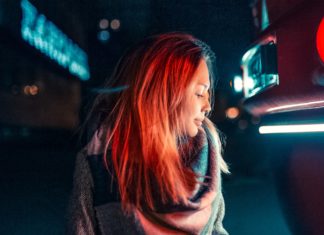 “Flannel Hair” is the Newest Hair Trend This Fall