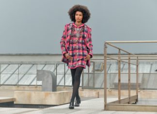 Chanel’s Spring 2020 Collection Brings Out 50 Shades of Pink