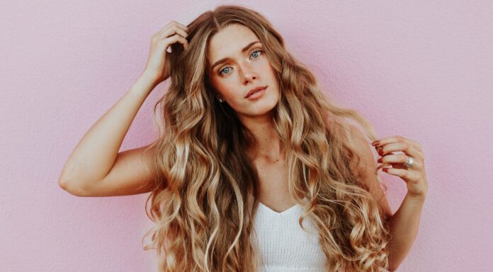 Want to Dye Your Hair? Try Natural Dyes Blonde