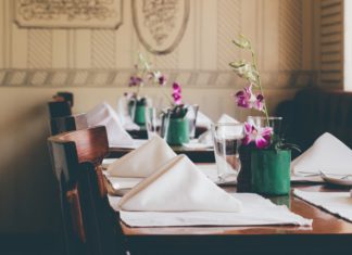Impress Your Guests With These Creative Napkin Folding Ideas