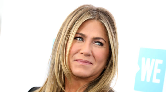 Jennifer Aniston Sets New Guinness World Record After Joining Instagram