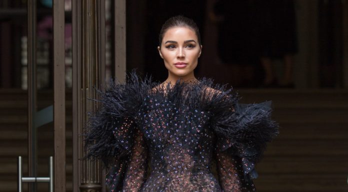 End 2019 With These Holiday Outfit Trends