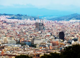 3 Reasons to Spend the Holidays in Barcelona