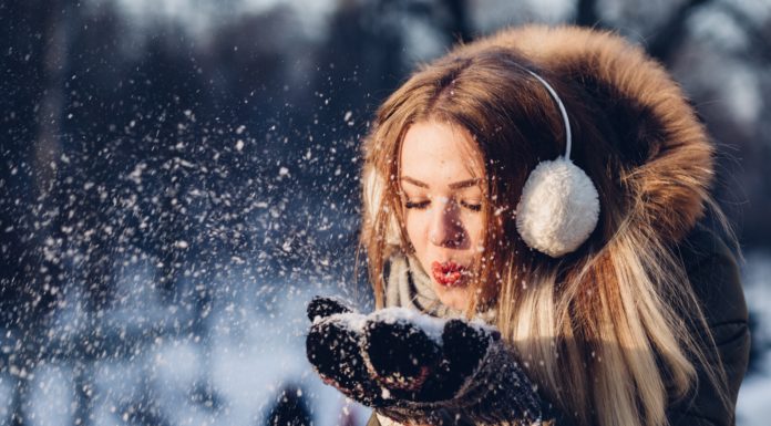 3 Ways to Improve Your Mood This Holiday Season
