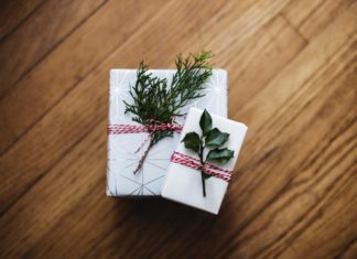 Awesome Eco-Friendly Gift Wrap Ideas