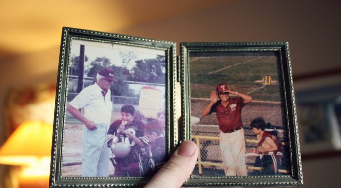 Homemade Gift Ideas: What To Do With Your Favorite Family Photos