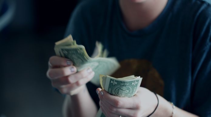 Habits to Avoid If You Don’t Want to Save Money