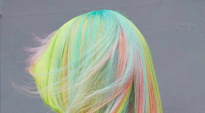 “Mini Egg Hair” Is Sooo Adorably Easter