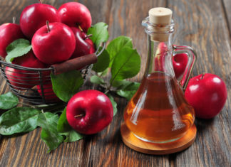 Unexpected Beauty Uses For Apple Cider Vinegar