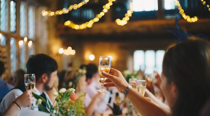 Invited to a Dinner Party? Here Are Some Gift Ideas for the Hosts