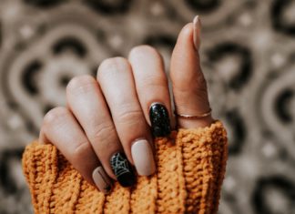 Your Guide For Applying Press-On Nails That Will Last