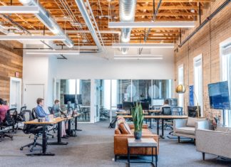 Things Successful People Do in the Last Minutes of Their Workday