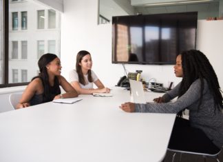 Things You Should Do While You’re Job Hunting