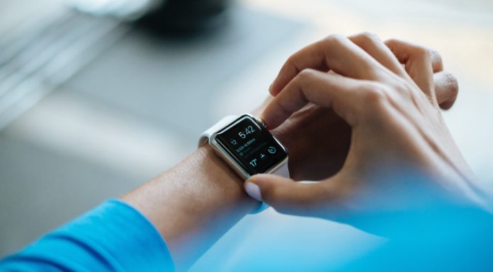 Make Money as You Exercise With Apple Watch’s New Program