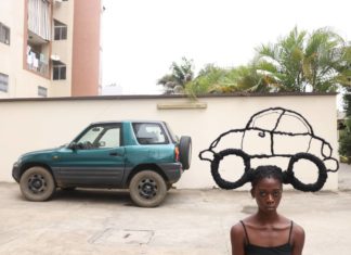 Woman Makes Incredible Sculptures Out Of Her Hair