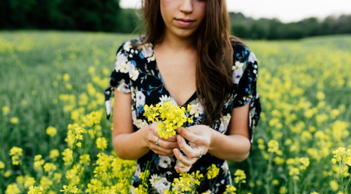 5 Outfit Ideas For Spring Bridal Showers