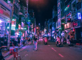 3 Reasons to Discover New Cities by Foot