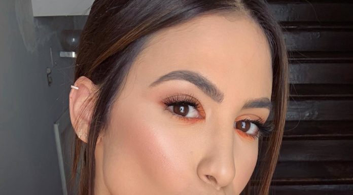 Mermaid Tears is the New Makeup Trend Perfect for Spring and Summer