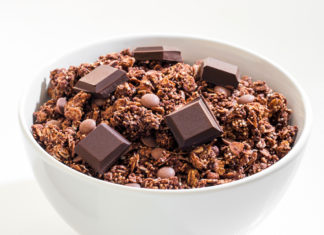 Top Your Yogurt With This Dark Chocolate Granola!