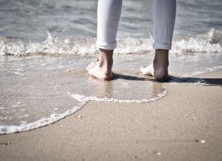 How to Heal Your Cracked Heels