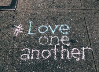 People are Decorating Sidewalks With Inspirational Sayings