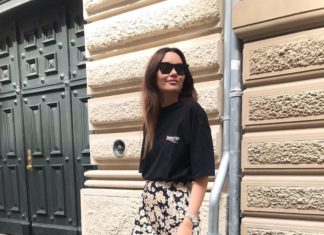 T-Shirt and Midi Skirt Make a Perfect Spring Outfit