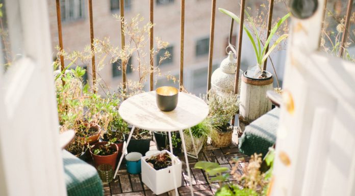 Ideas for Spring Balcony Decor
