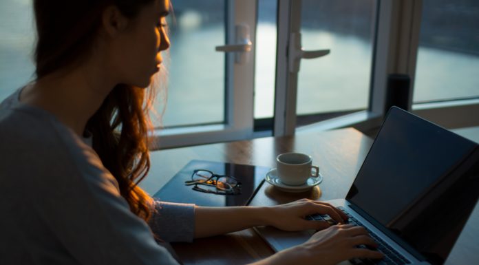 How to Make Work From Home Bearable If You Don’t Live Alone