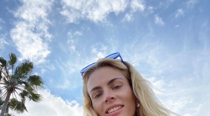 Busy Philipps Can’t Get Enough of Floral Dresses