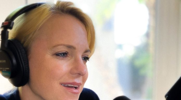 Need a Good Laugh? Check Out These Celebrities Podcasts