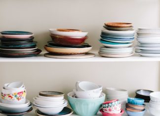 Make Your Own Marble Tableware with This DIY Trick