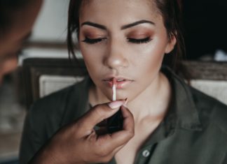 What Are Eyelash Extensions and Should You Try Them?