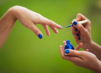 Trendy 4th of July Tips for Your Finger Tips