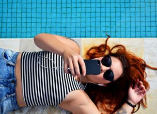 Need a Good Laugh? 5 Ways to Add Humor Into Your Day