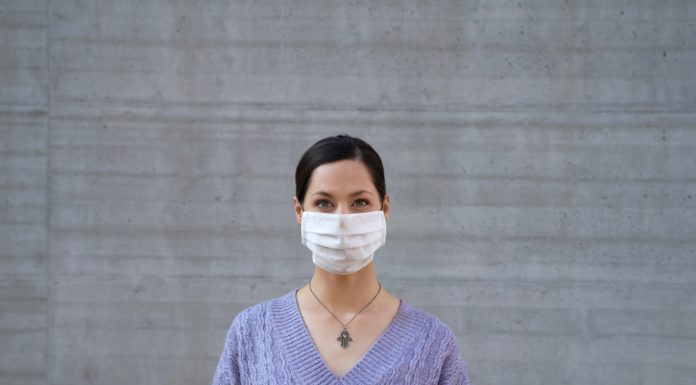 Doing Your Makeup When You Have to Wear a Face Mask