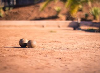 5 Charming Outdoor Games For Summertime Fun