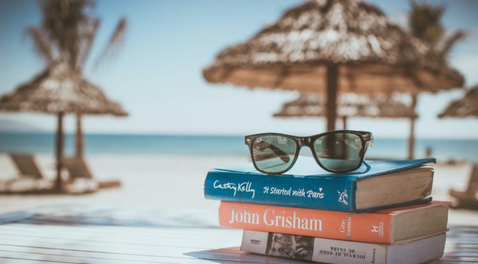 Perfect Your Beach Reading Experience with These Useful Tips