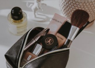 How to Curate a Realistic Makeup Bag for Daily Use