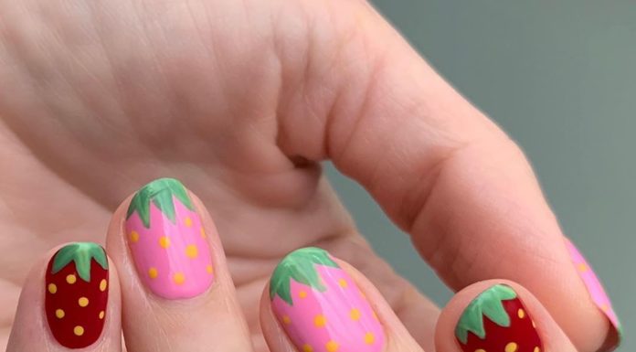 Steph Stone Will Make You Fall in Love with Adorable Nail Art Prints