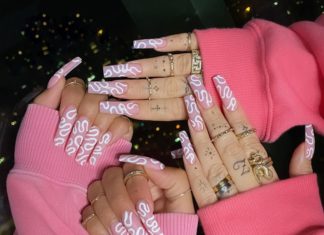 Nail Artists Can’t Get Enough of Squiggly Lines Manicures