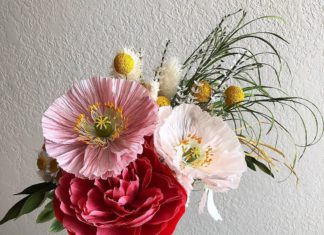 The Everlasting Flowers of Stephanie Redlinger
