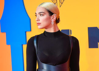 Dua Lipa’s Instagram is Giving Us Serious Winter Fashion Inspiration