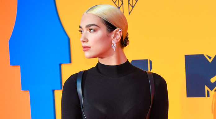 Dua Lipa’s Instagram is Giving Us Serious Winter Fashion Inspiration