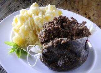 3 Unusual Foods to Try on Your Travels