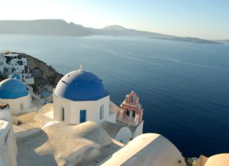 3 Beautifully Blue Cities You Should Visit at Least Once