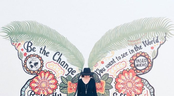 Travel Like a Local with Bridges and Balloons