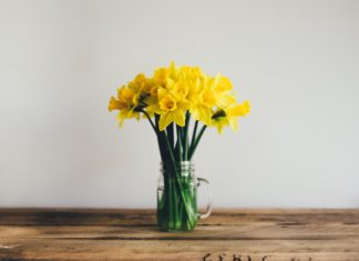 Easy And Creative Fall Table Centerpieces